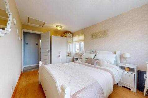 Coultshead Avenue Bedroom