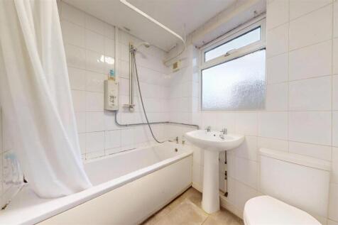 Berrys Lane Bathroom