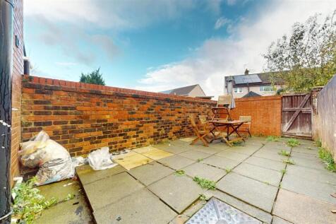 Berrys Lane Rear Garden