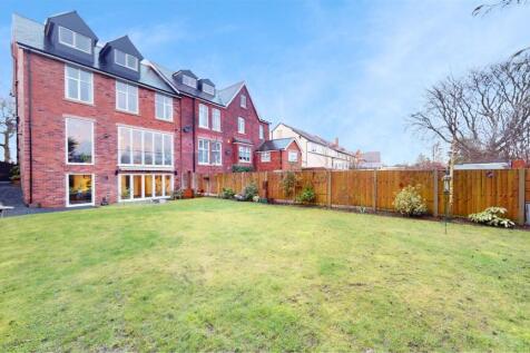 Argyle Road Rear Garden