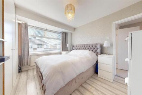 St Georges Avenue Bedroom