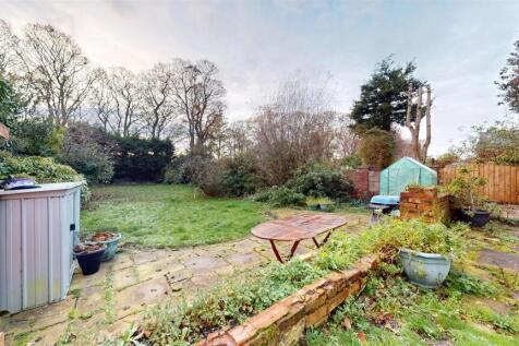 Laurel Road, Rear Garden