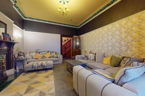 Laurel Road, Reception Room