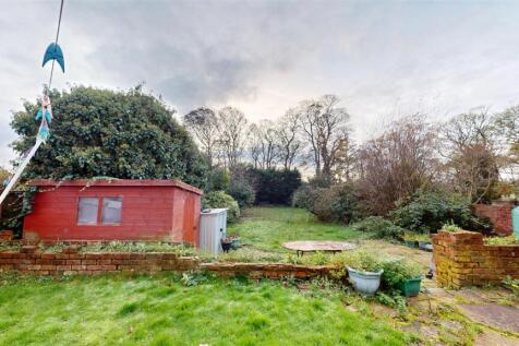 Laurel Road, Rear Garden