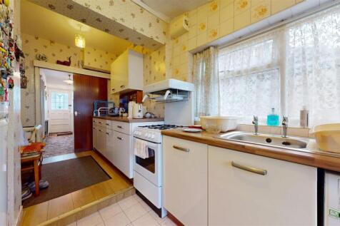 Queens Drive Kitchen