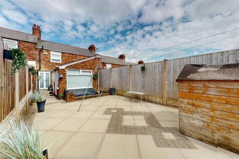 Stafford Road Rear Garden