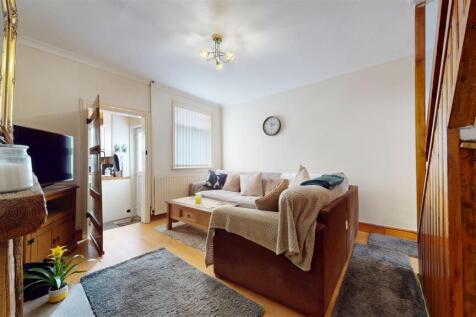 Ormskirk Road Reception Room