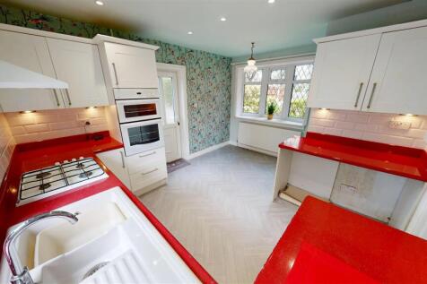 Windlehurst Avenue Kitchen Diner