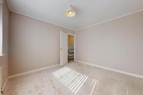 Linford Grove Bedroom
