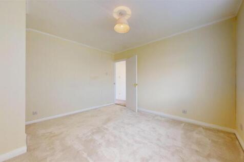 Linford Grove Bedroom
