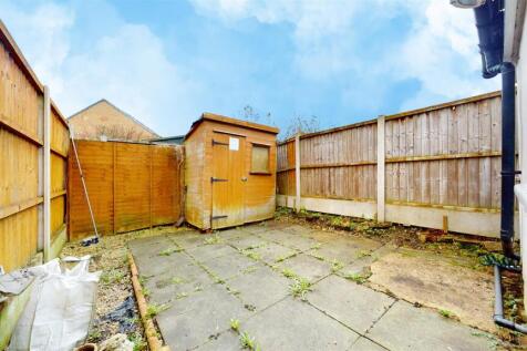 Yew Tree Avenue Rear Garden