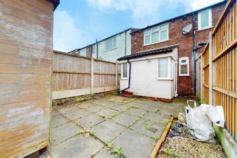 Yew Tree Avenue Rear Garden