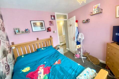 Knightswood 13.jpeg