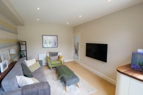 Sitting Room Duel Aspect