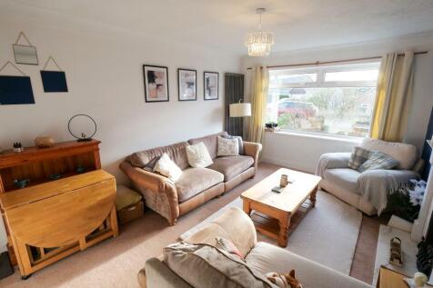 Lounge Dual Aspect