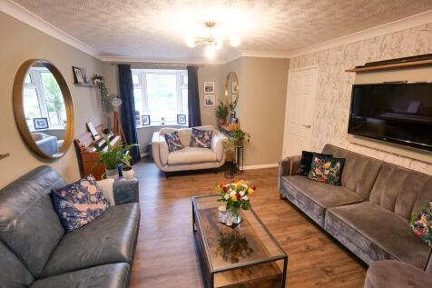 Lounge Dual Aspect