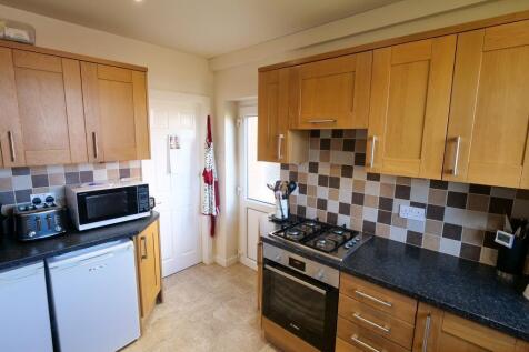Kitchen Dual Aspect