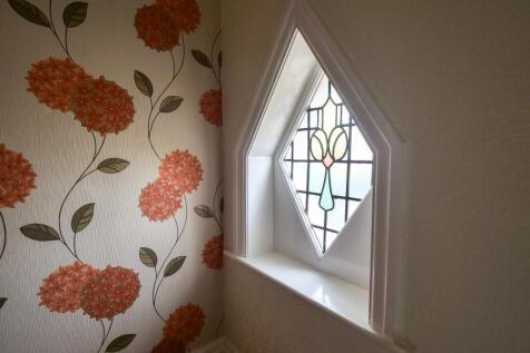 Feature Window