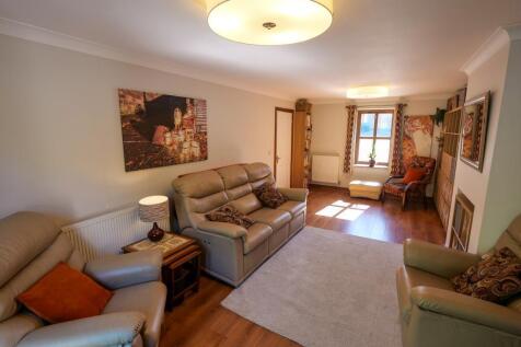 Lounge Dual Aspect