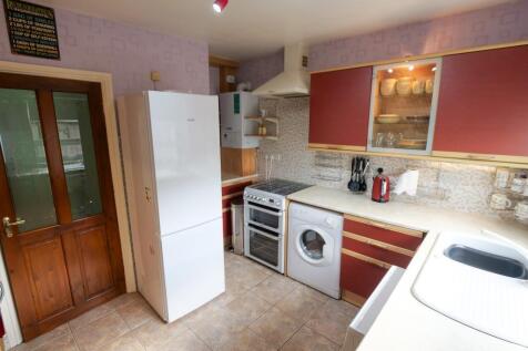 Kitchen Dual Aspect