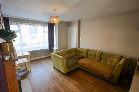 Lounge Dual Aspect
