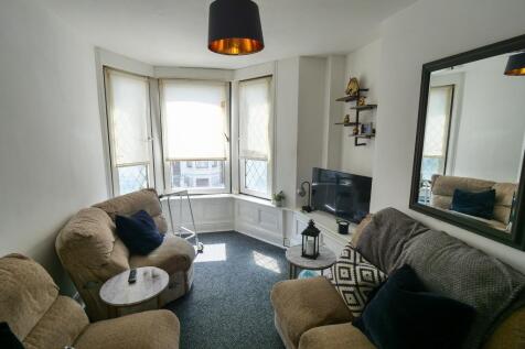 Flat 2 Lounge