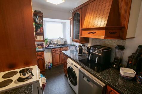 Flat Two Kitchen