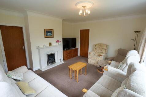Lounge Dual Aspect