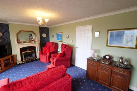 Lounge Dual Aspect