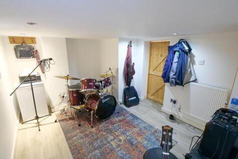 Hobby/Gym Room