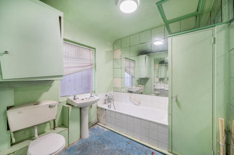 1364578-5-68e685e...