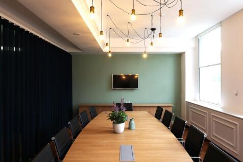BedfordRow_BoardRoom03.png