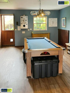 Garage/Family Room