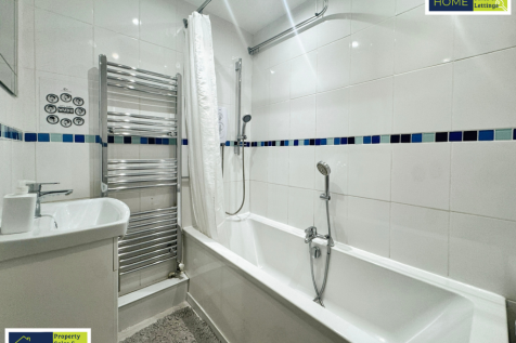 73 Beaumont Walk, Leicester, LE4 0PP
