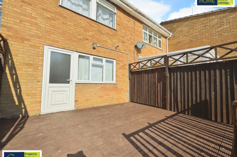 73 Beaumont Walk, Leicester, LE4 0PP