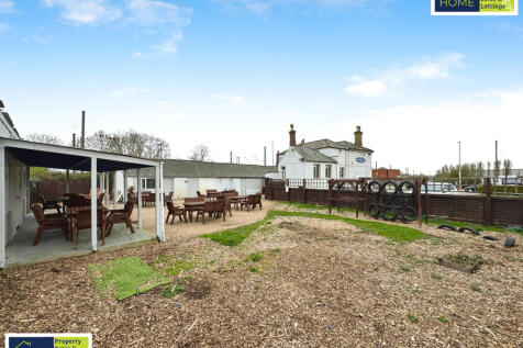 The Whistle Stop Pub