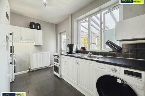 45 Woodstock Road, Leicester, LE4 2HJ