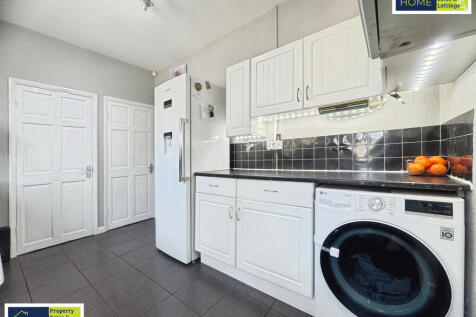 45 Woodstock Road, Leicester, LE4 2HJ