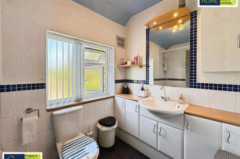 45 Woodstock Road, Leicester, LE4 2HJ