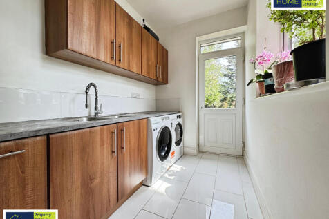 585 Loughborough Road, Birstall, Leicester, LE4 4N