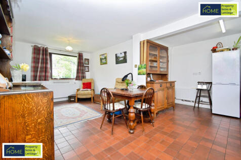 99 Oakley Road, Shepshed, Leicester, LE12 9AU