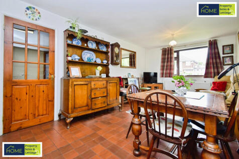 99 Oakley Road, Shepshed, Leicester, LE12 9AU
