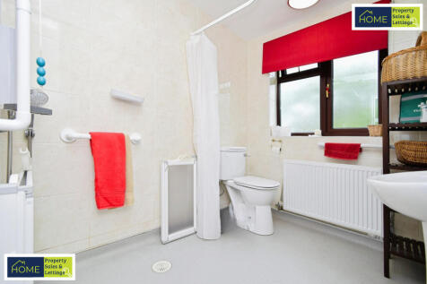 99 Oakley Road, Shepshed, Leicester, LE12 9AU