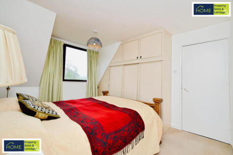 99 Oakley Road, Shepshed, Leicester, LE12 9AU