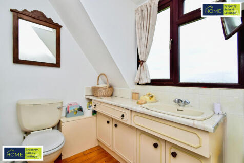99 Oakley Road, Shepshed, Leicester, LE12 9AU