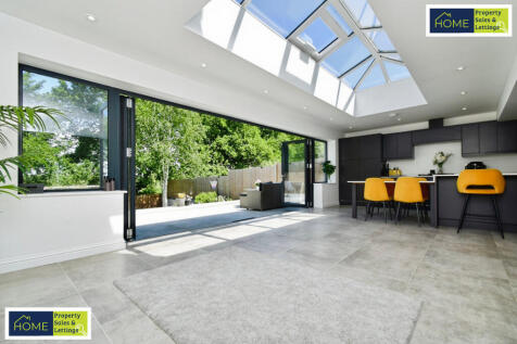 29 Copse Close, Oadby, Leicester, LE2 4FD