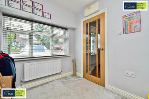 29 Copse Close, Oadby, Leicester, LE2 4FD