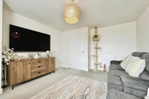 121 Excelsior Way, Sileby, Loughborough, LE12 7XE