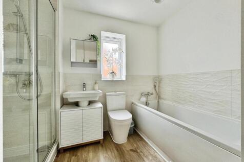 121 Excelsior Way, Sileby, Loughborough, LE12 7XE