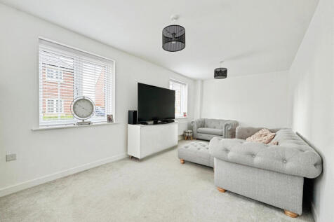27 Oak Tree Road, Great Glen, Leicester, LE8 9HP